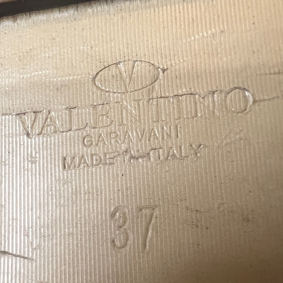 Valentino Caravani Quilted Leather Roman Stud  Mules Size 37 - Picture 10 of 10